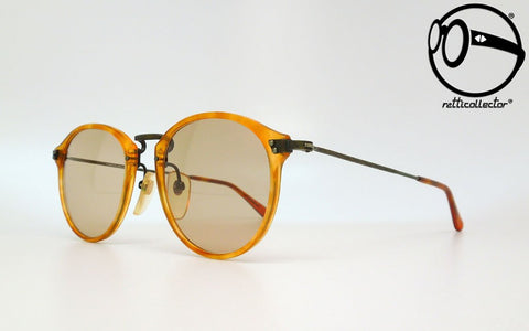 products/ps18a4-giorgio-armani-318-005-80s-02-vintage-sonnenbrille-design-eyewear-damen-herren.jpg