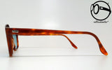 farben 425 24 70s Ótica vintage: óculos design para homens e mulheres