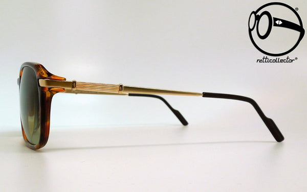 brille mod p 359 c s154 80s Unworn vintage unique shades, aviable in our shop
