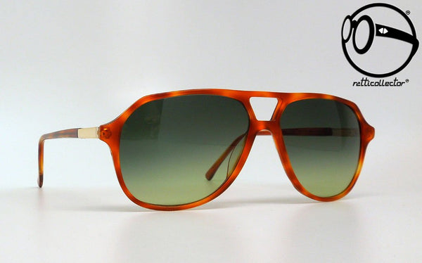 brille mod 154 col 02 grn 80s Original vintage frame for man and woman, aviable in our store