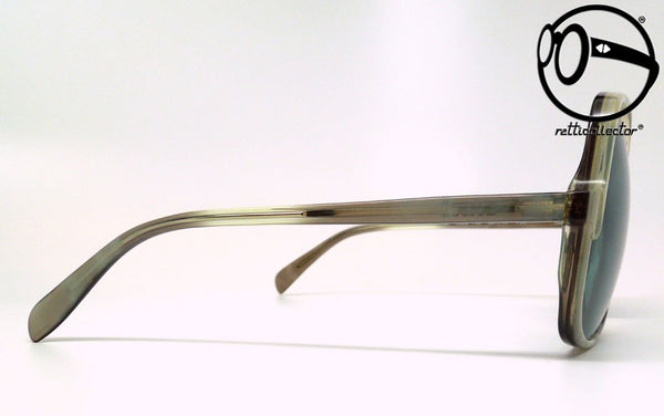 actuell mod 749 720 70s Unworn vintage unique shades, aviable in our shop