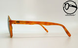 valentino mod vg18 94 51 70s Unworn vintage unique shades, aviable in our shop