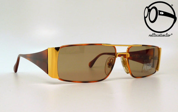 gianfranco ferre gff 45 s 203 80s Unworn vintage unique shades, aviable in our shop