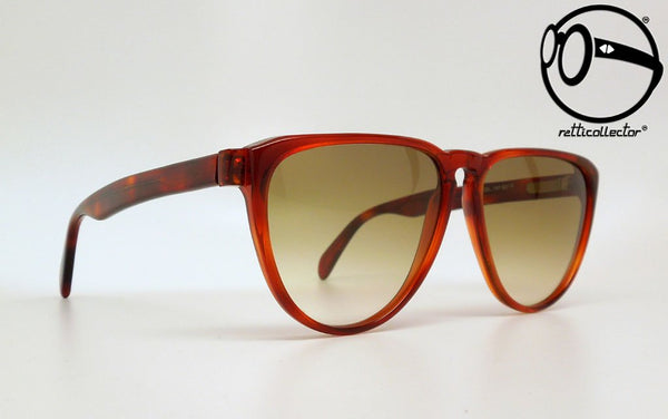 gianni versace mod 465 col 747 52 80s Original vintage frame for man and woman, aviable in our store